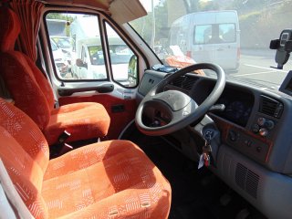 /photos/12124/8501e39f-6867-5302-04d5-f3595e8dc2cc_i320x240.jpg